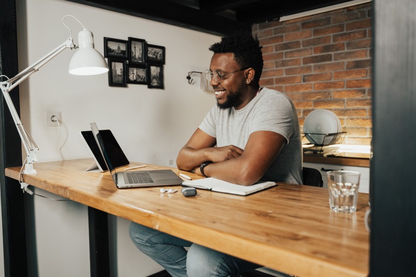 accountant bookkeeper with client video conference call